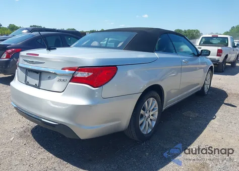 2012 Chrysler 200 Touring из США, поврежденный, VIN 1C3BCBEB7CN208670